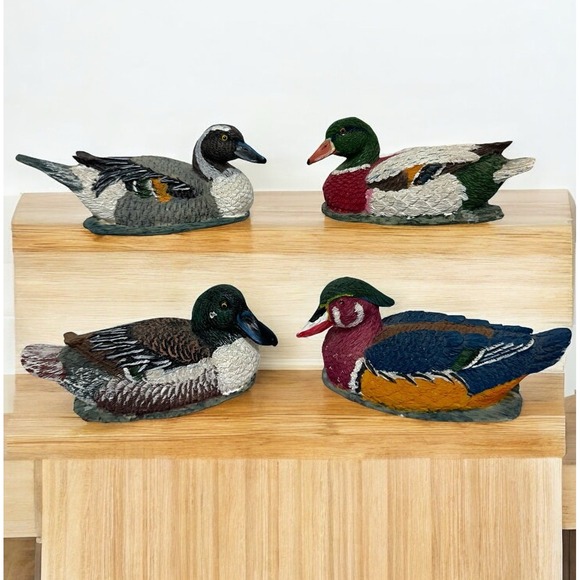 K's Collection Duck Figurine LOT OF 4 Mallard Resin Wildlife Lodge Cabin 5" - Picture 1 of 11